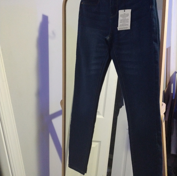 Denim Co. - Picture 2 of 5